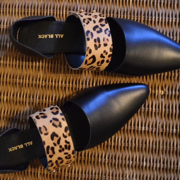 All Black Shoes - All Black Pointed Flats with Leopard Strap All Black Shoes - All Black Pointed Flats with Leopard Strap